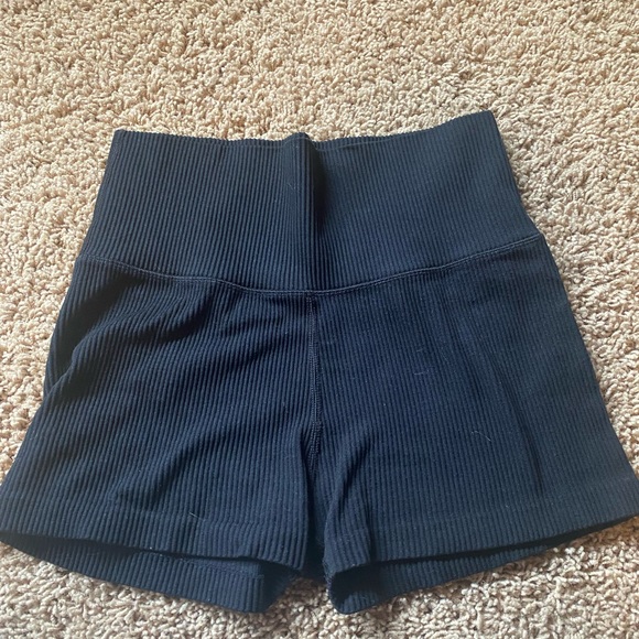Aerie Workout Shorts - Picture 2 of 3